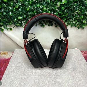 HyperX Could Alpha Wireless Gaming Headset for PC